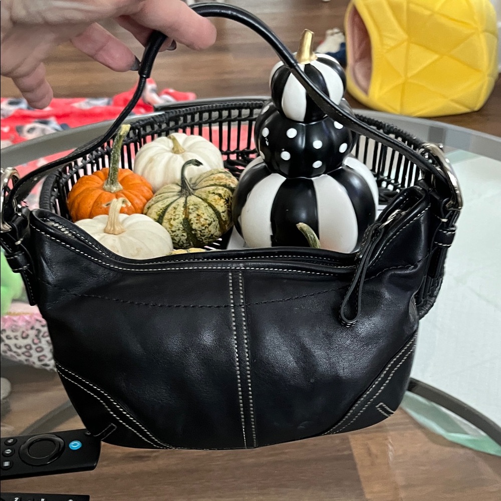 Coach Black Leather Shoulder Bag